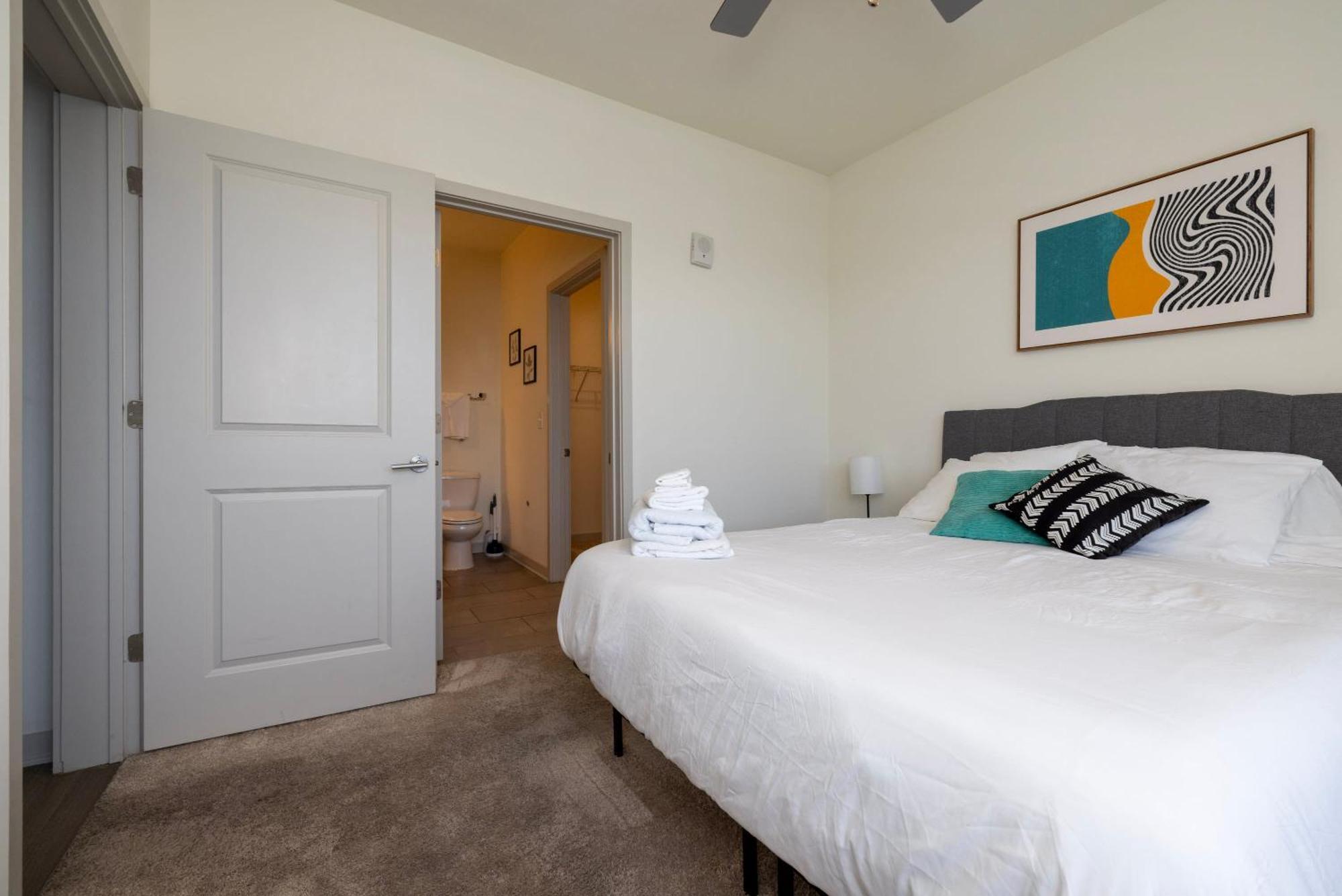 Modern Nulu 2Br Cozysuites 01 Луисвилл Экстерьер фото