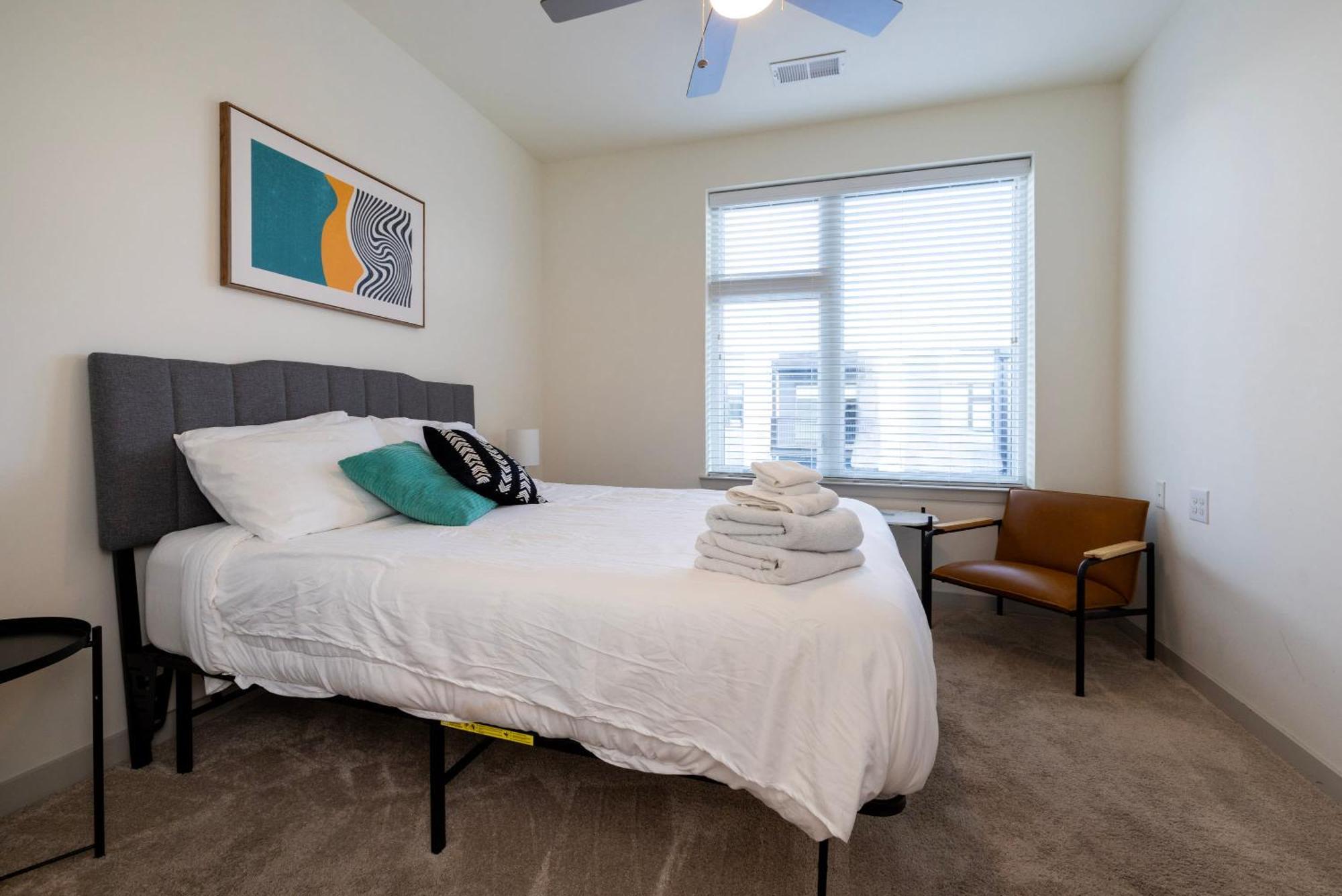 Modern Nulu 2Br Cozysuites 01 Луисвилл Экстерьер фото