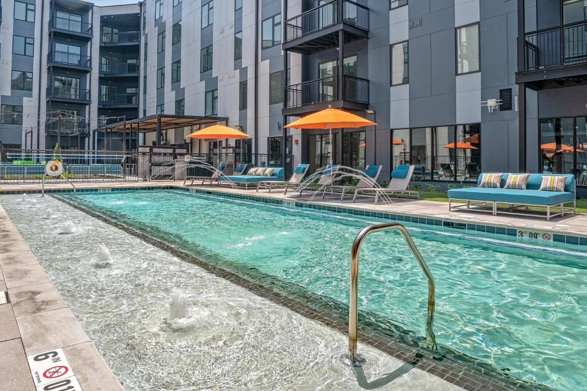 Modern Nulu 2Br Cozysuites 01 Луисвилл Экстерьер фото